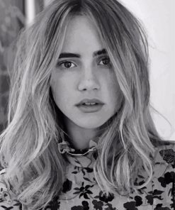 Black And White Suki Waterhouse Paint by number